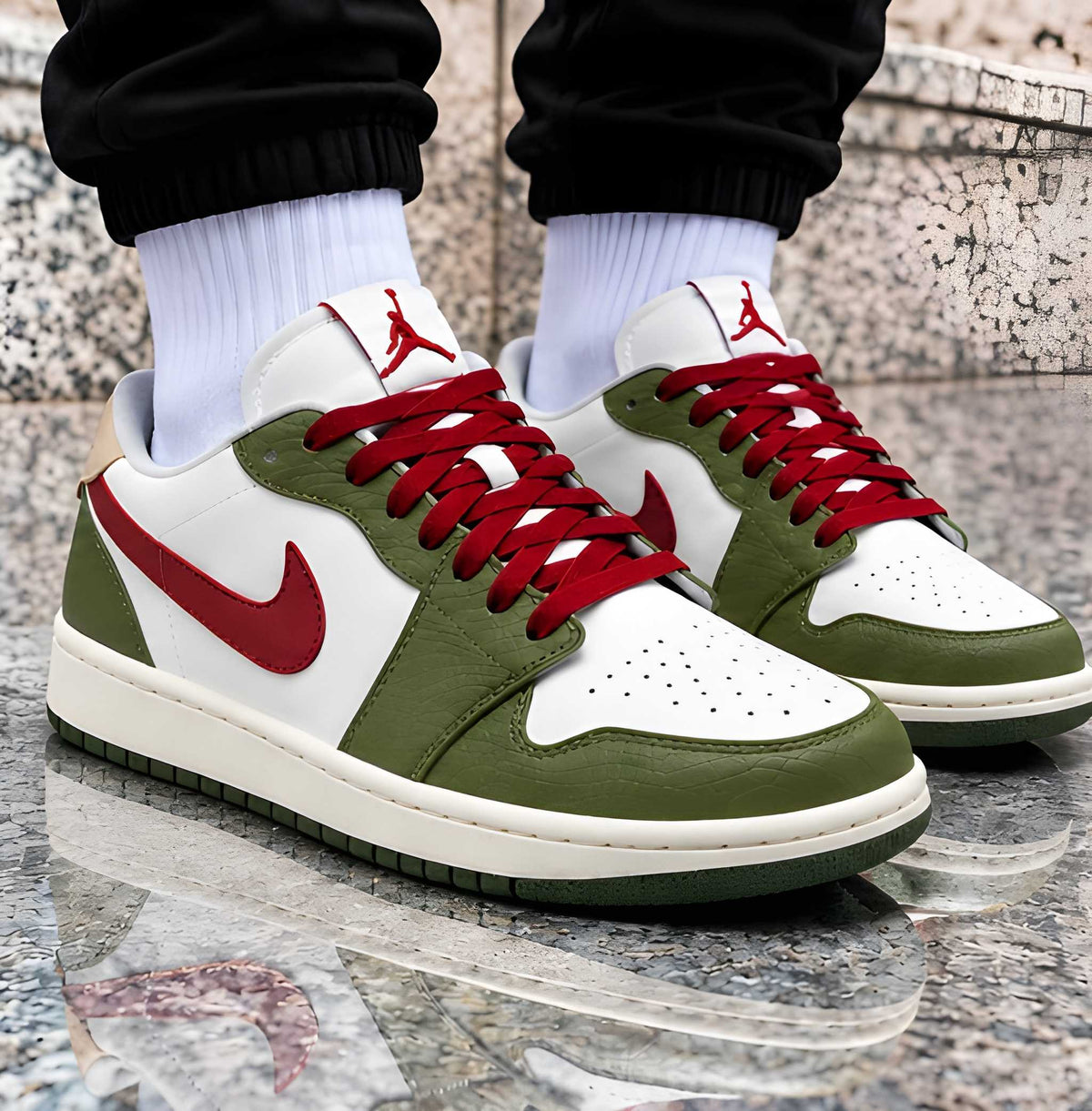 Jordan 1 low Year of Dragon