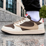Nike Travis Scott Reverse Mocha