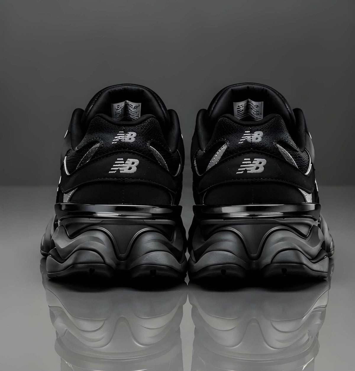 New Balance 9060 Full Black