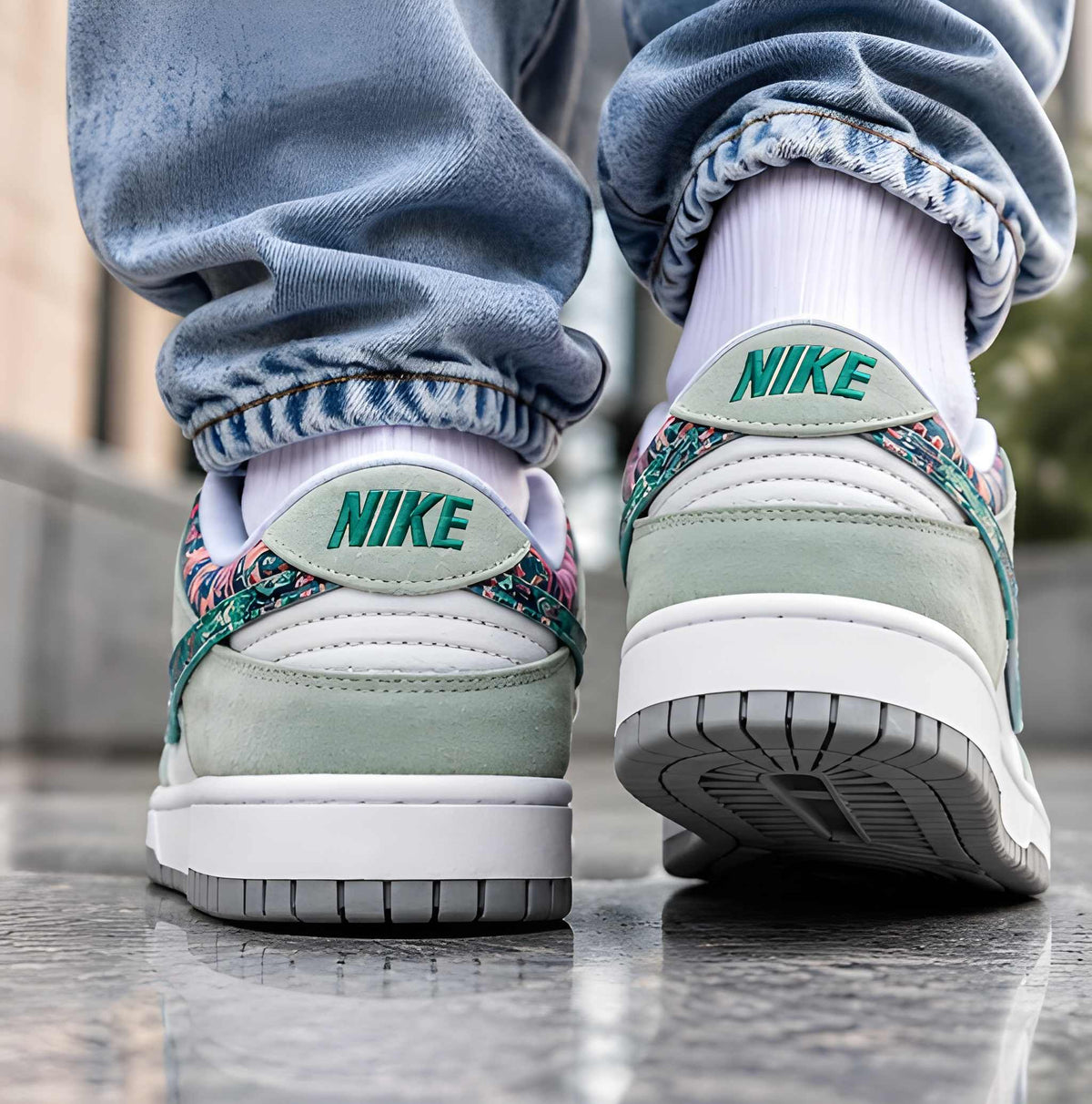 Nike Dunk Low Year Of The Dragon