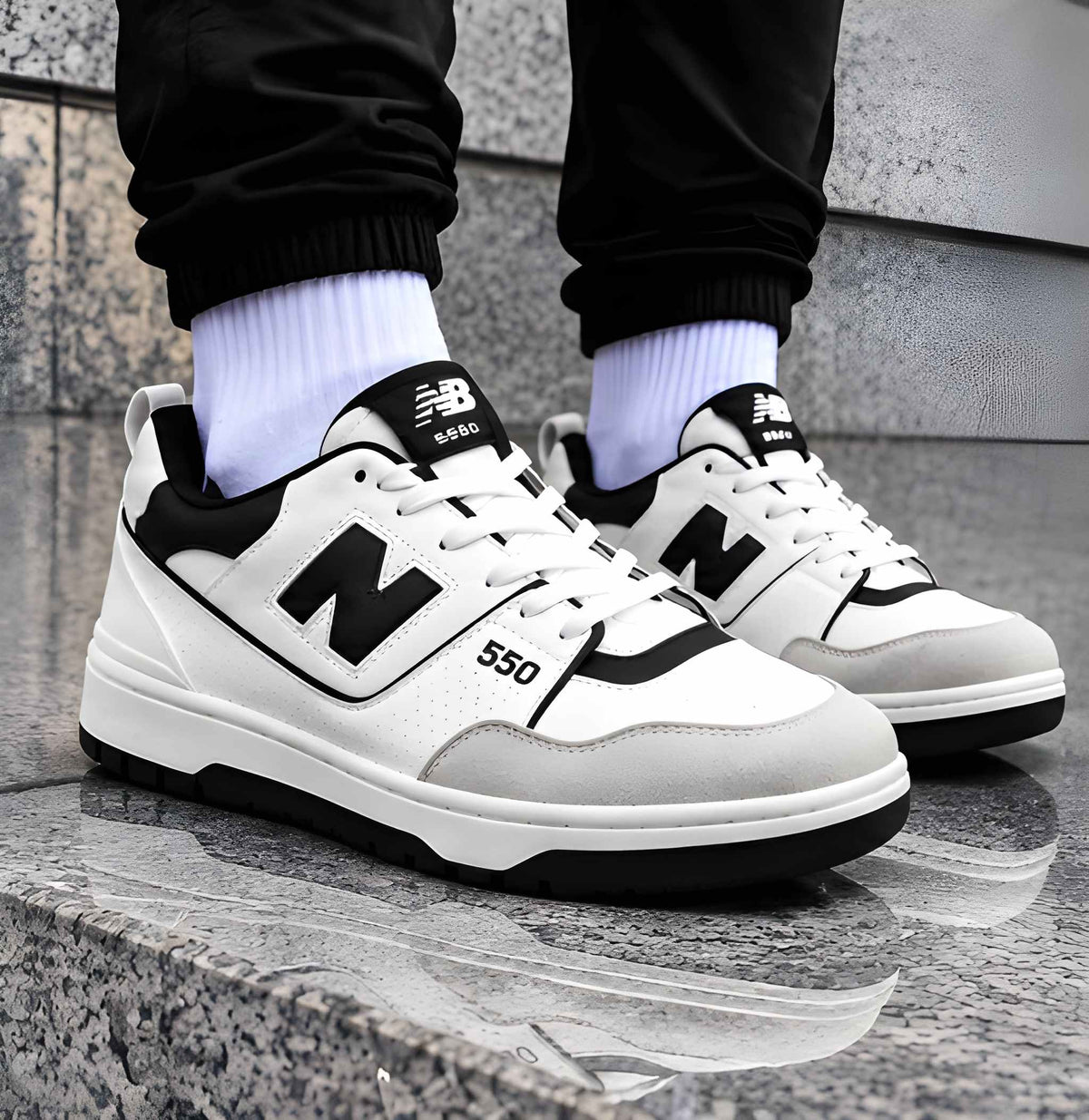 New Balance 550 Black/White