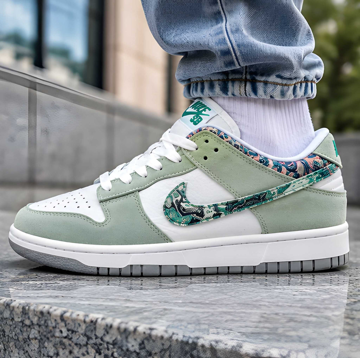 Nike Dunk Low Year Of The Dragon